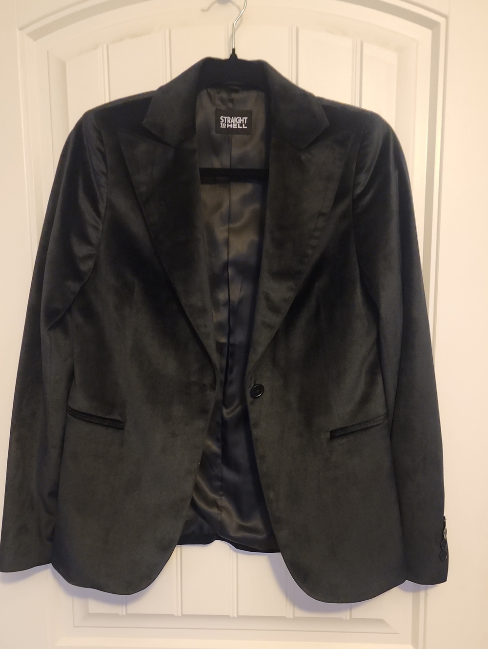 Women’s Straight To Hell Delilah Black Velvet Blazer